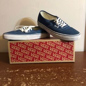Navy blue vans Authentics